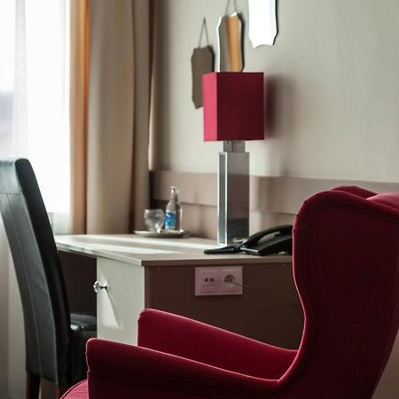 טארנאו Hotel Cristal Park מראה חיצוני תמונה