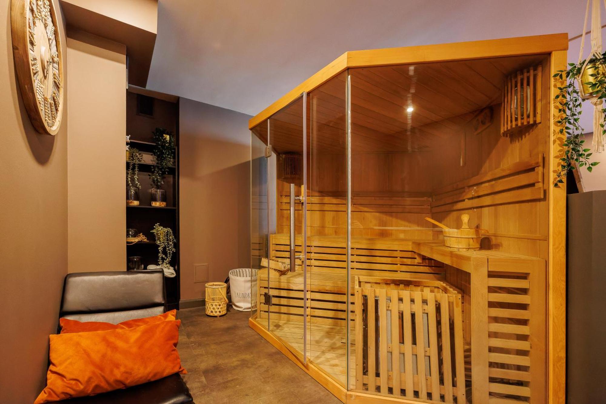 טארנאו Hotel Cristal Park מראה חיצוני תמונה