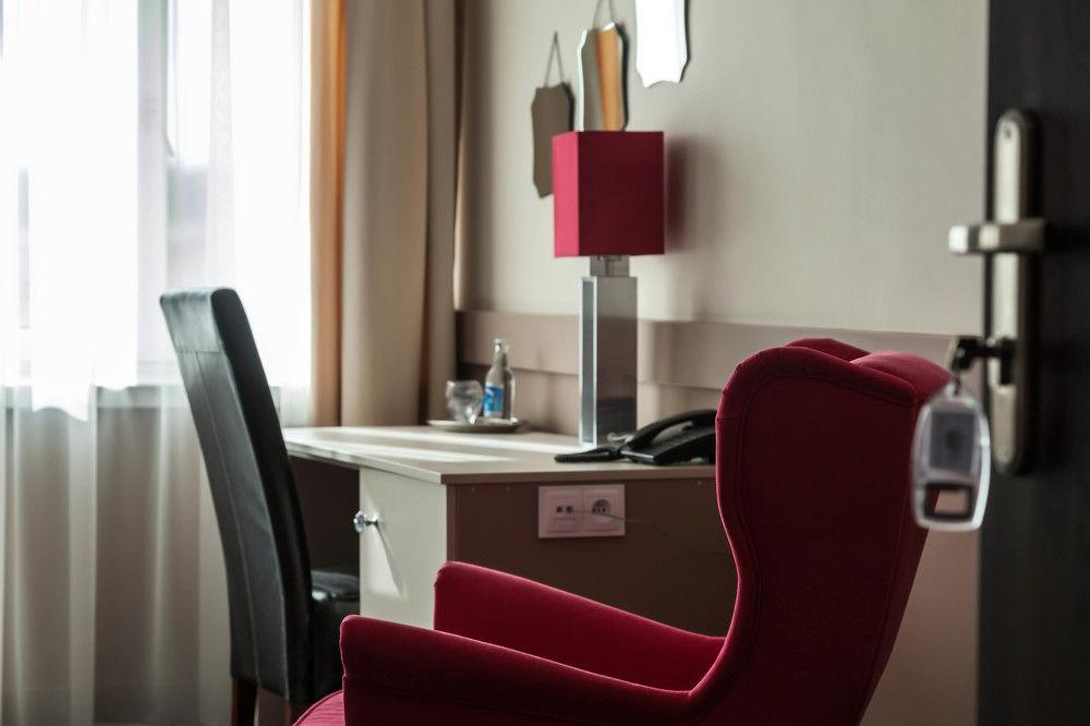 טארנאו Hotel Cristal Park מראה חיצוני תמונה